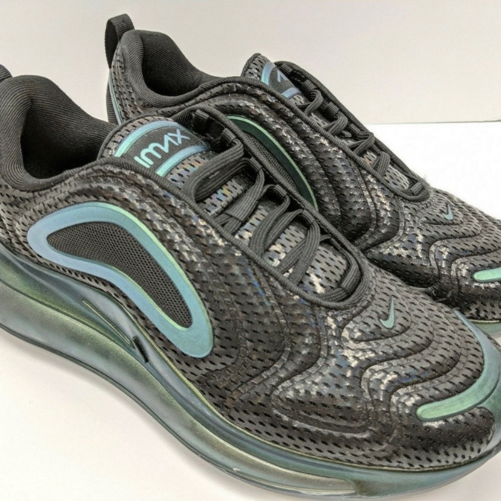 Nike Air Max 720 Throwback Future Black NWT